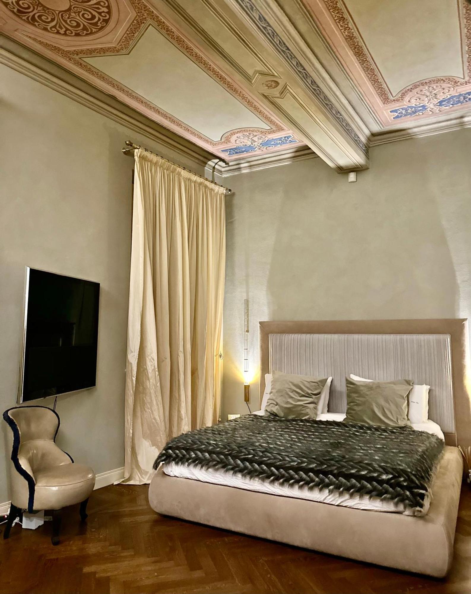 Bed and Breakfast Domus Tua Модена Экстерьер фото