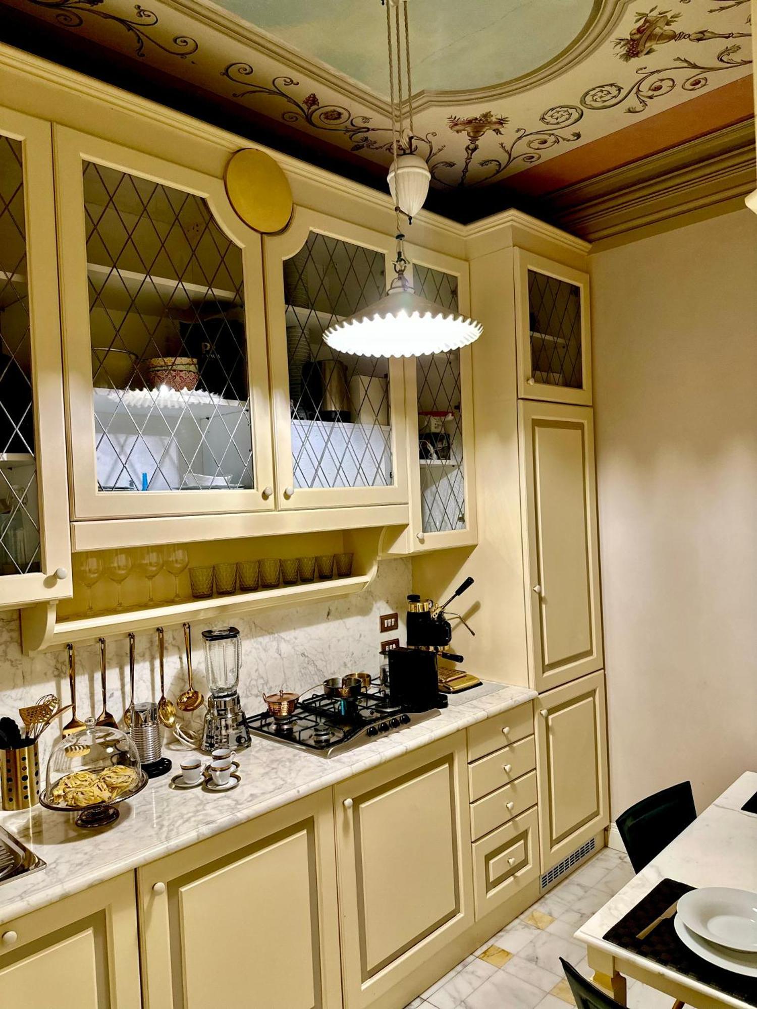 Bed and Breakfast Domus Tua Модена Экстерьер фото
