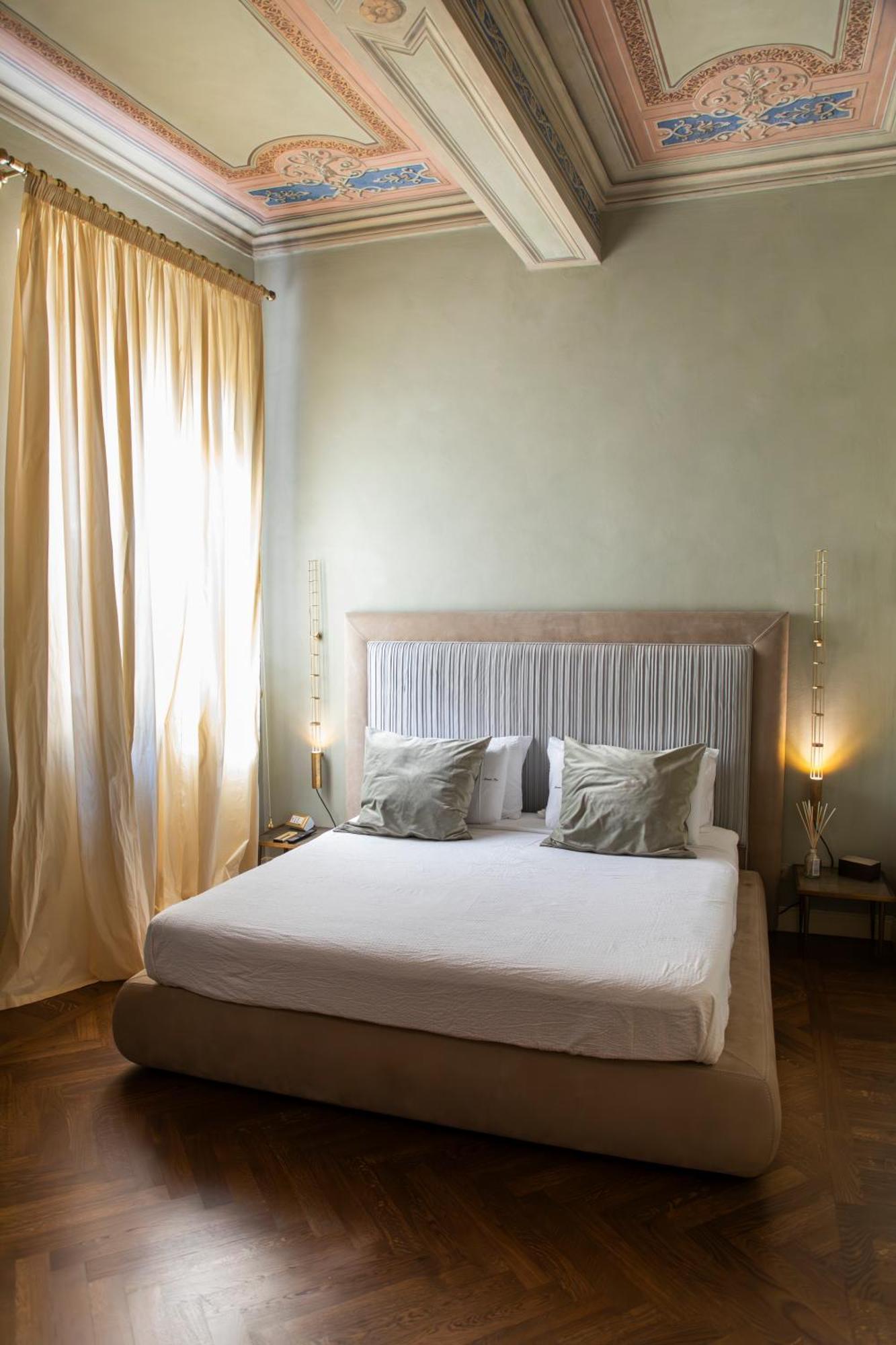 Bed and Breakfast Domus Tua Модена Экстерьер фото